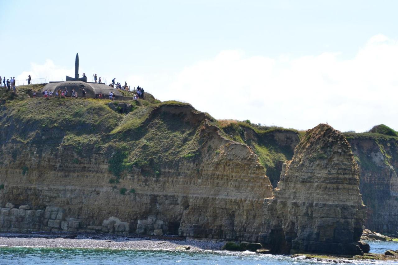 Gite "Au P'Tit Tourois" De Plain-Pied Tout Confort Avec Veranda Proche D'Omaha Beach Et De Bayeux Accueillant Les Animaux Kültér fotó
